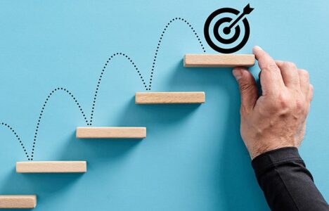 Personal-Goal-Hand-Target-Up-Rise-Increase